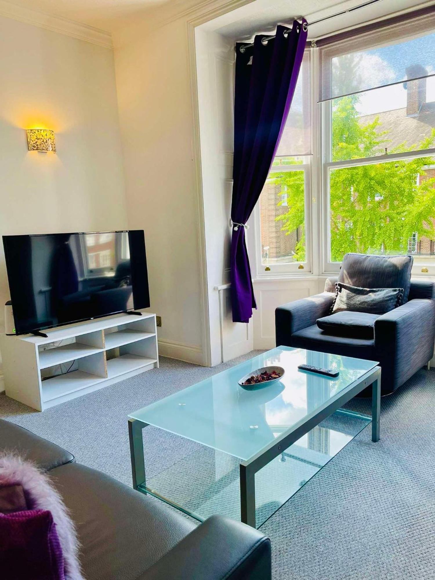 Luxury Apartment In Paddington Лондон Екстериор снимка
